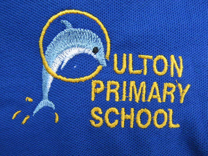 oulton blue logo